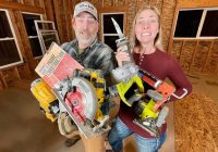 8 Essential Homesteading Tools - 2022 Gift Guide